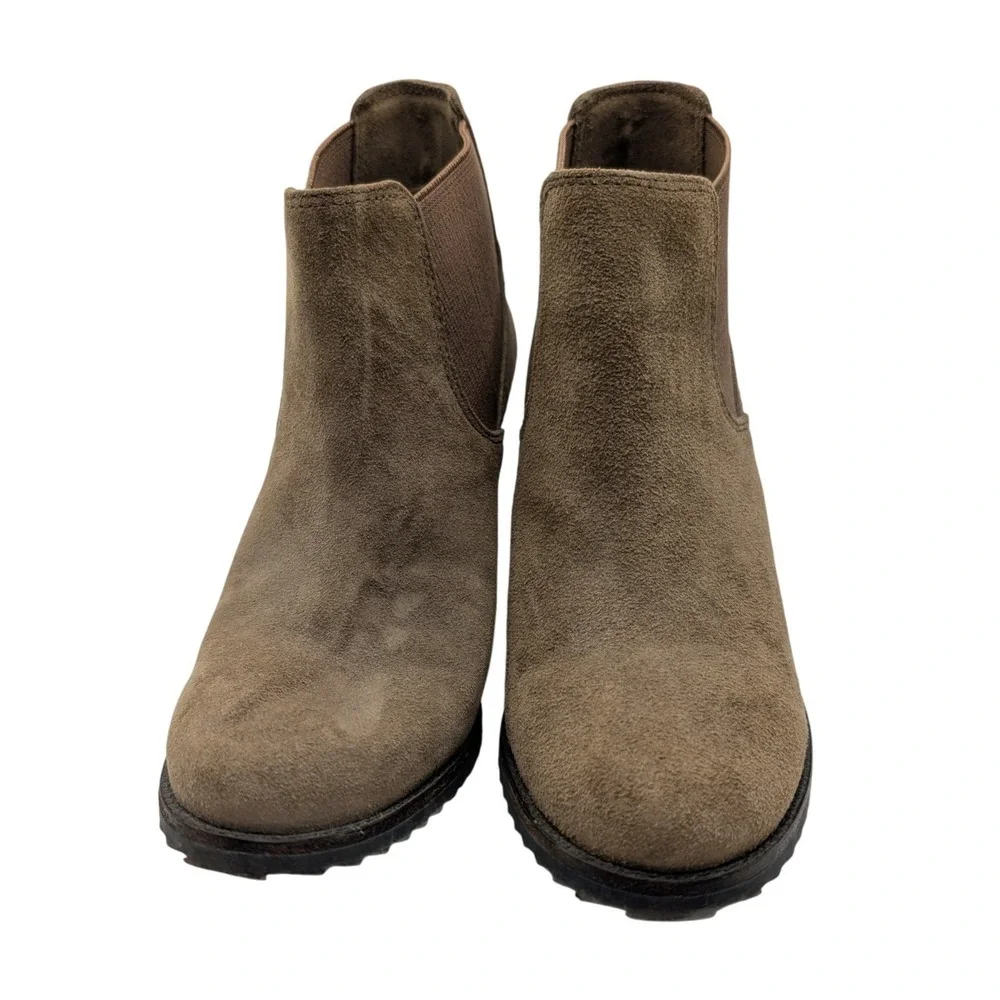 Trask Suede Wedge Ankle Booties Brown Elastic Goring Brazil - Size 6.5M